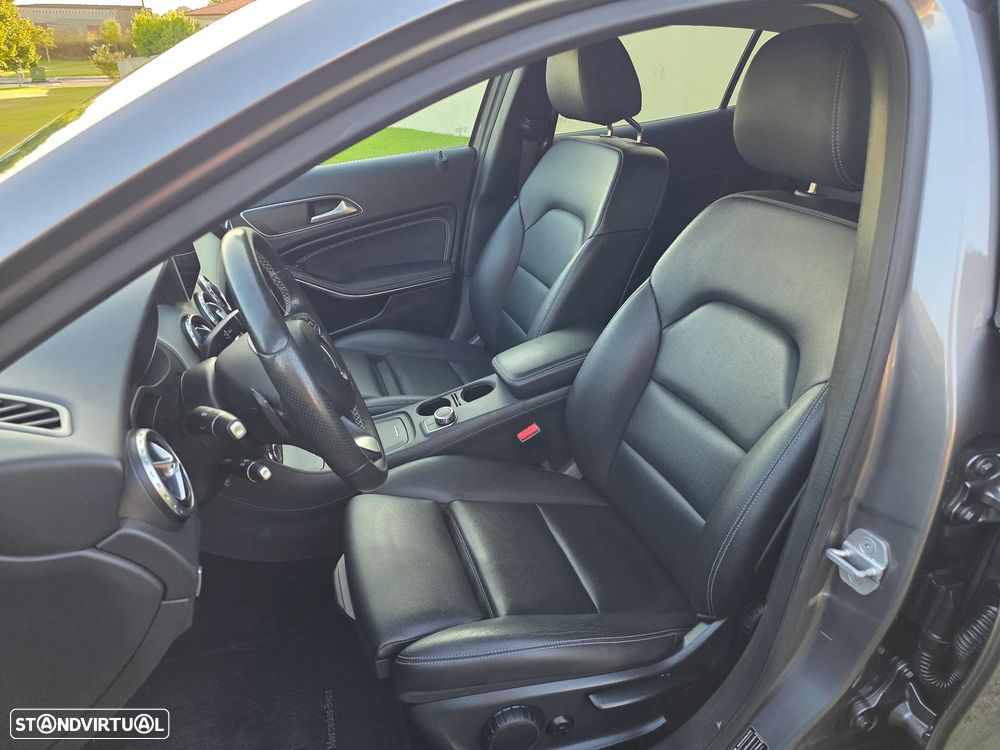 Mercedes-Benz GLA 220 d Urban - 4