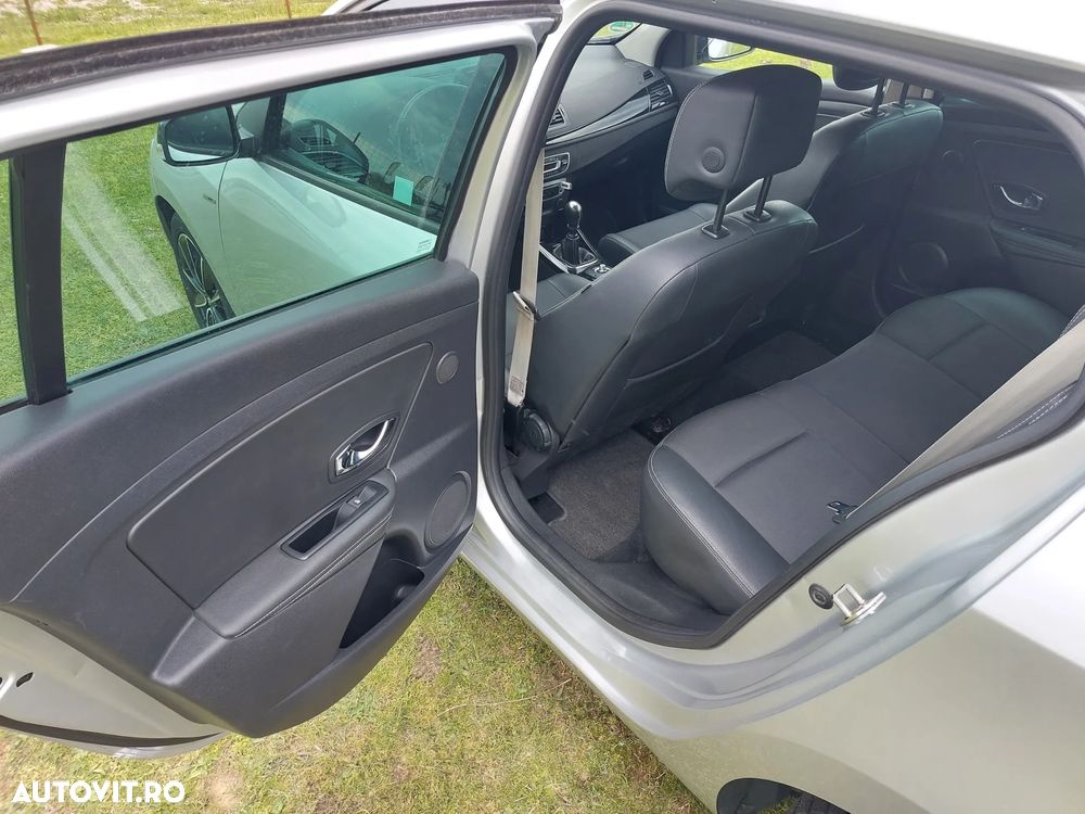 Renault Megane ENERGY dCi 110 Start & Stop Bose Edition - 7