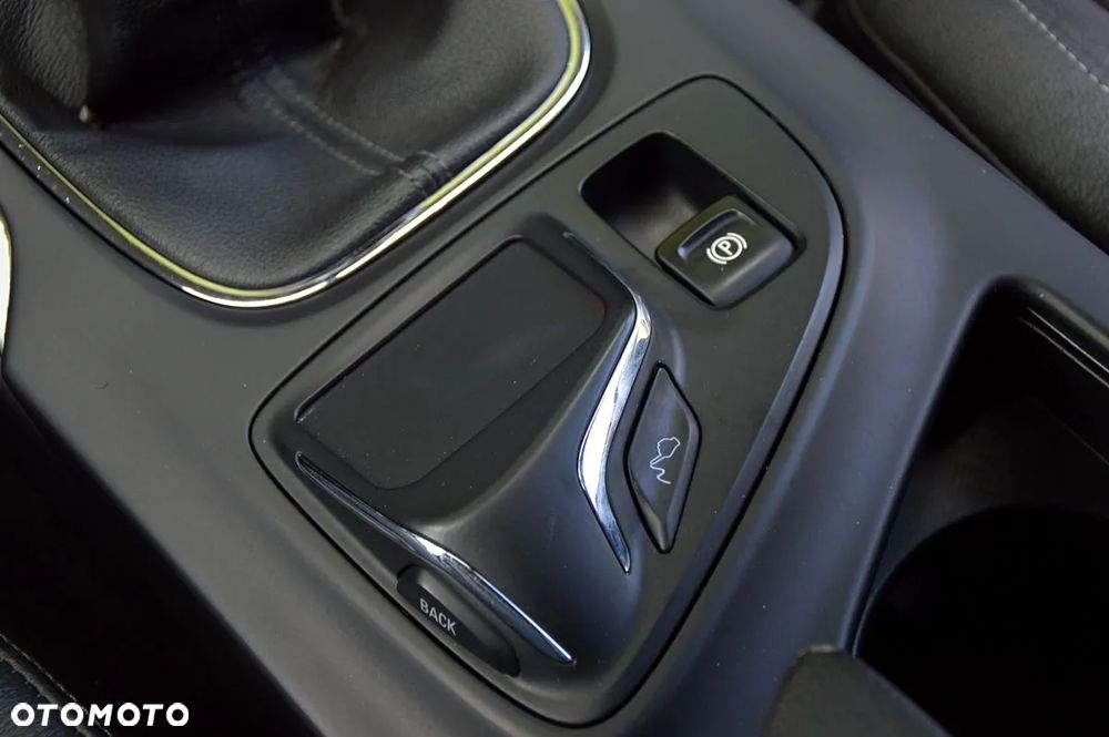 Opel Insignia 2.0 CDTI Cosmo S&S - 14