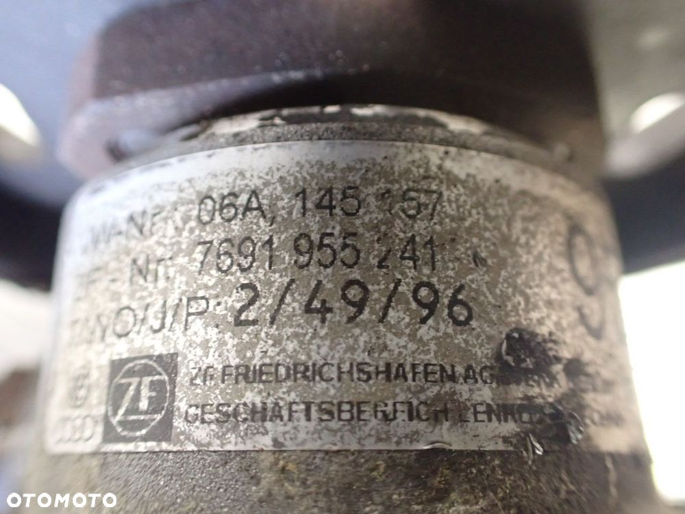 POMPA WSPOMAGANIA AUDI A3 8L 1.8T 06A145157 - 5
