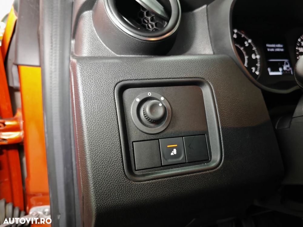 Dacia Duster 1.5 Blue dCi Prestige - 11