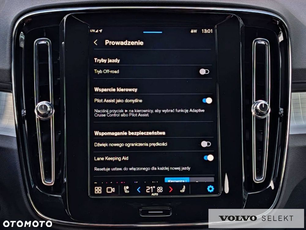 Volvo XC 40 - 24