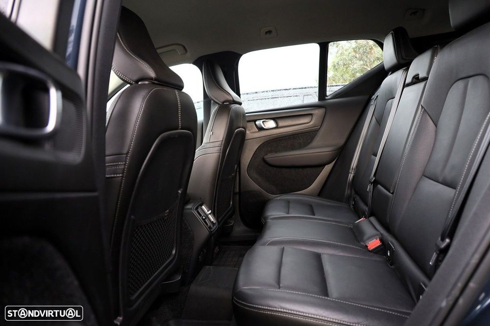 Volvo XC 40 2.0 D3 Inscription AWD Geartronic - 10