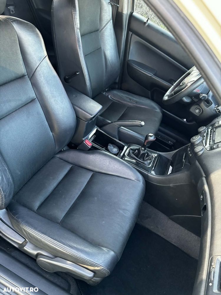 Honda Accord 2.0i Special Edition - 15