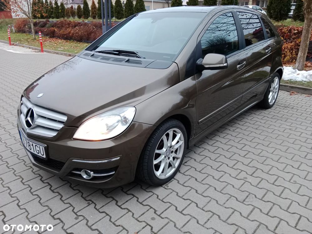 Mercedes-Benz Klasa B 180 CDI EU5 - 1