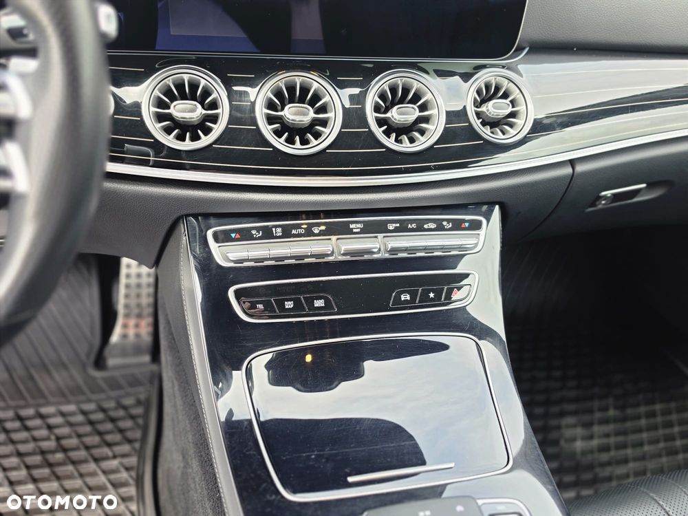 Mercedes-Benz CLS 400 d 4-Matic AMG - 10