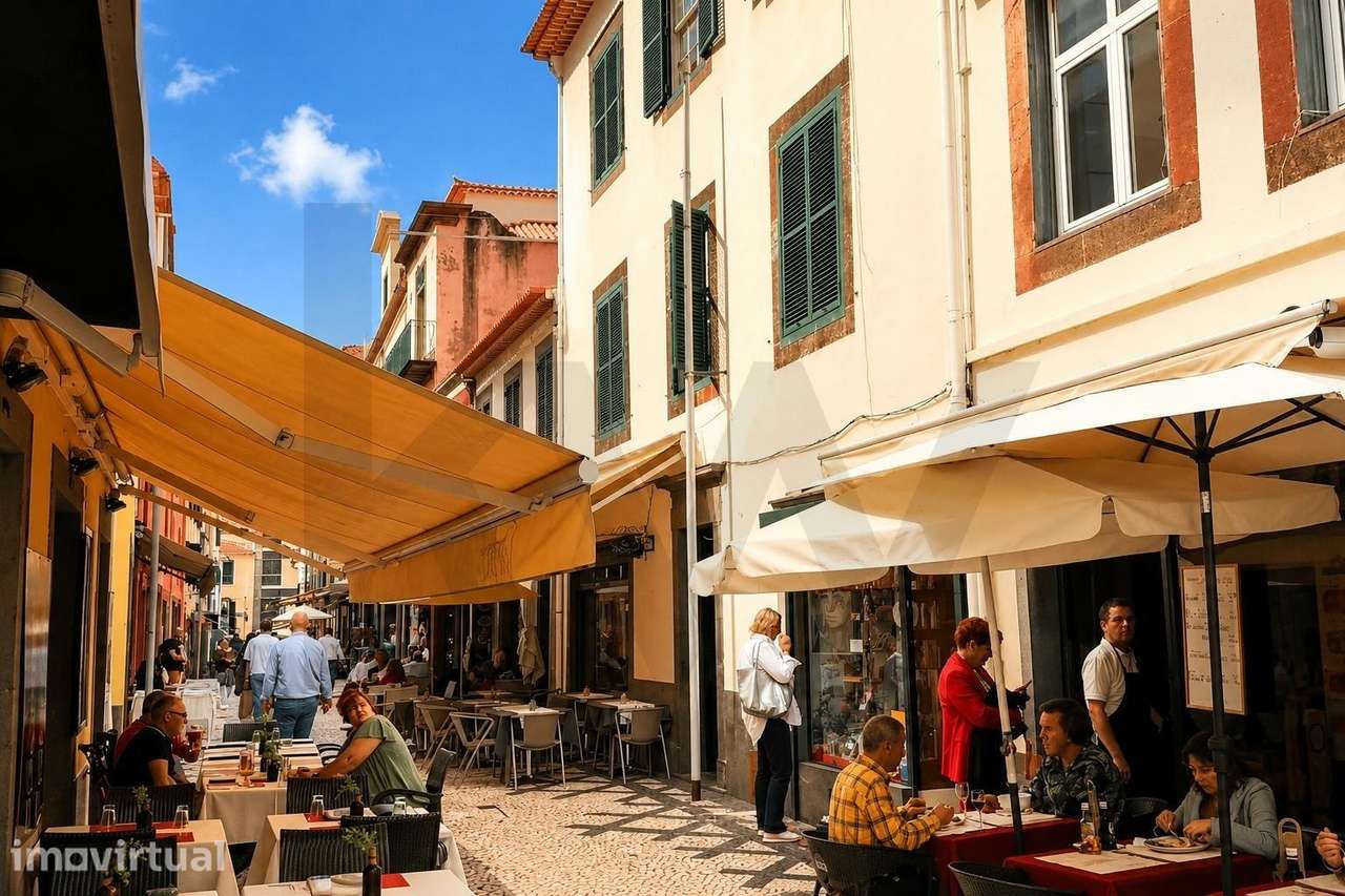 ESPAÇO COMERCIAL | SÉ, FUNCHAL | PARA ARRENDAMENTO - Grande imagem: 3/18