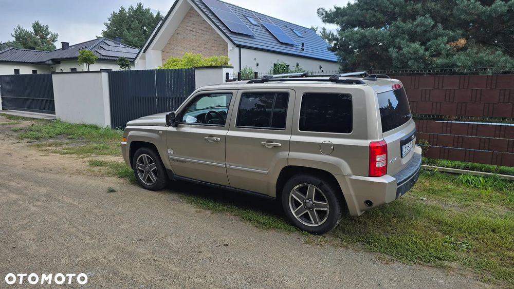Jeep Patriot - 14