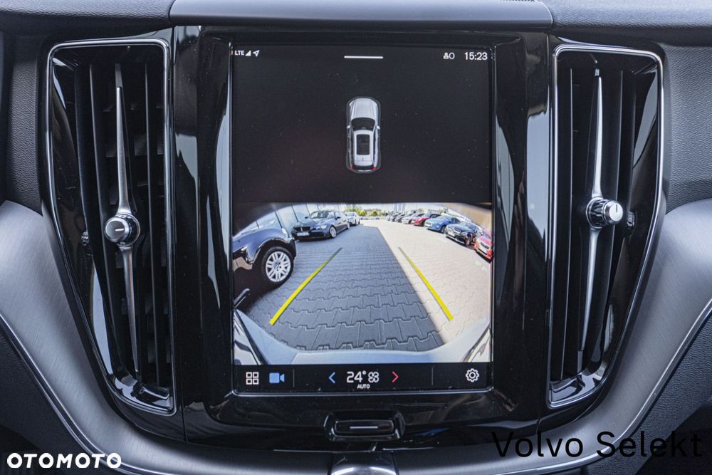Volvo XC 60 - 18