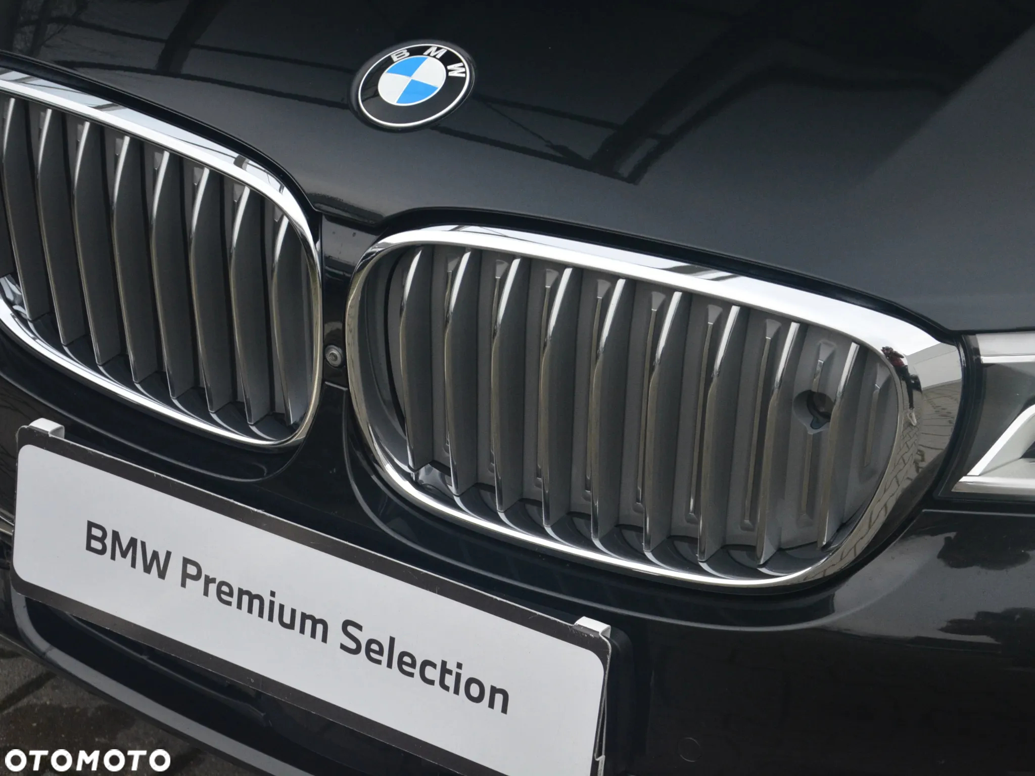 BMW Seria 7 750i xDrive - 17