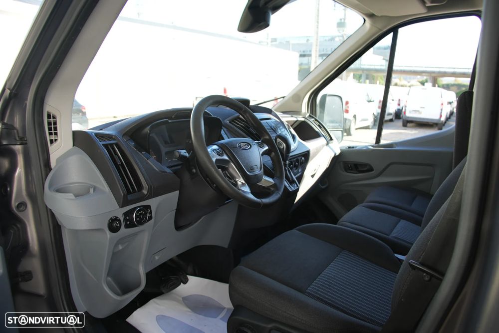 Ford Transit Automatica 2.0EcoBlue 130cv - 9