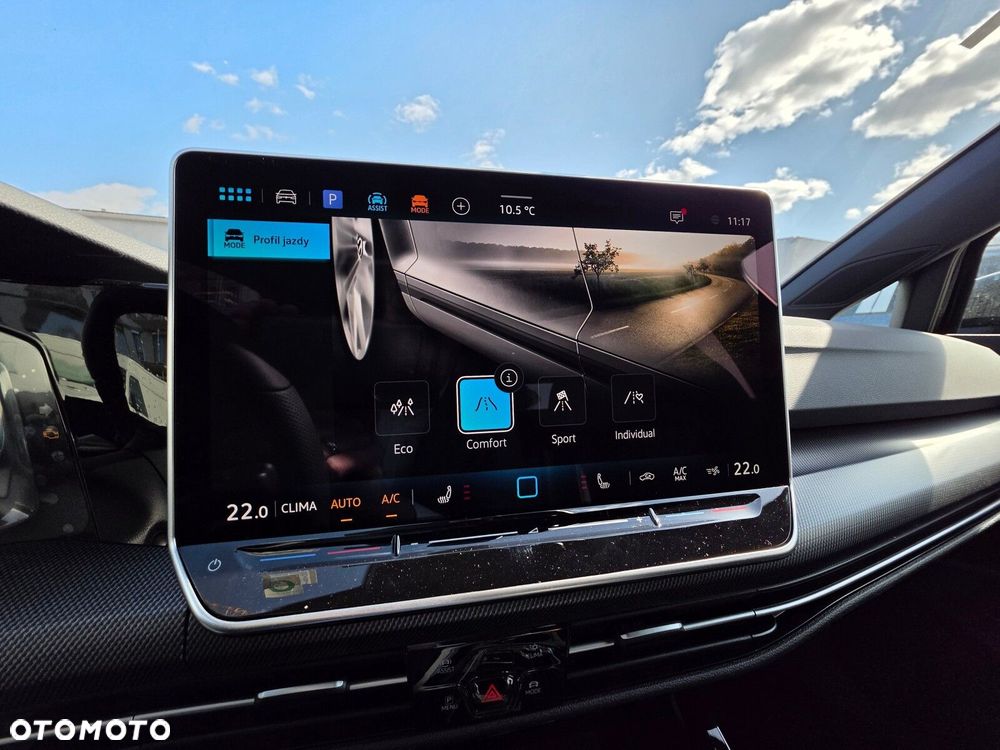 Volkswagen Golf 2.0 TDI R-Line Plus DSG - 24