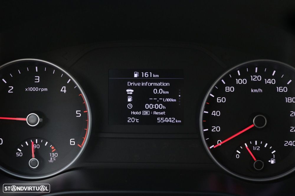 Kia Sportage 1.6 CRDi ISG MHEV Urban - 40
