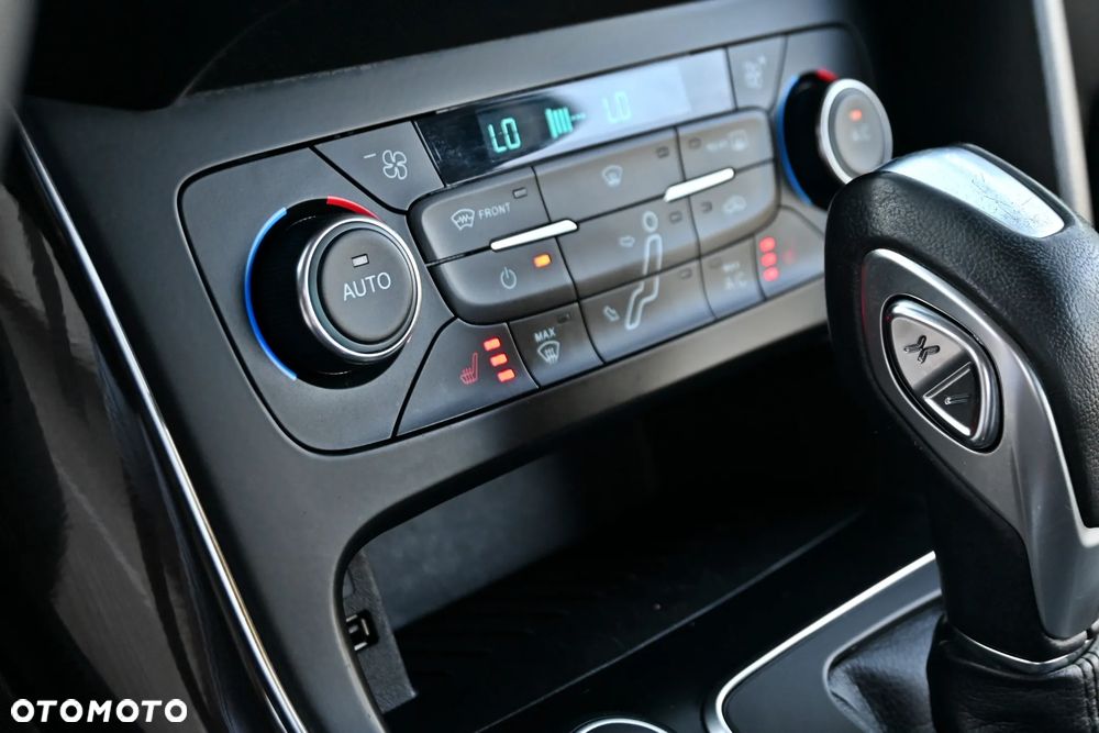 Ford Focus 1.5 EcoBoost Titanium - 33