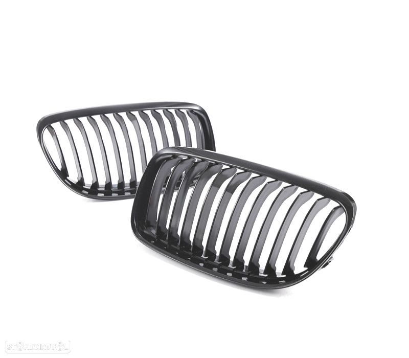 GRELHAS FRONTAIS BMW E90 E91 LCI 08-12 LOOK M PRETO BRILHANTE - 3