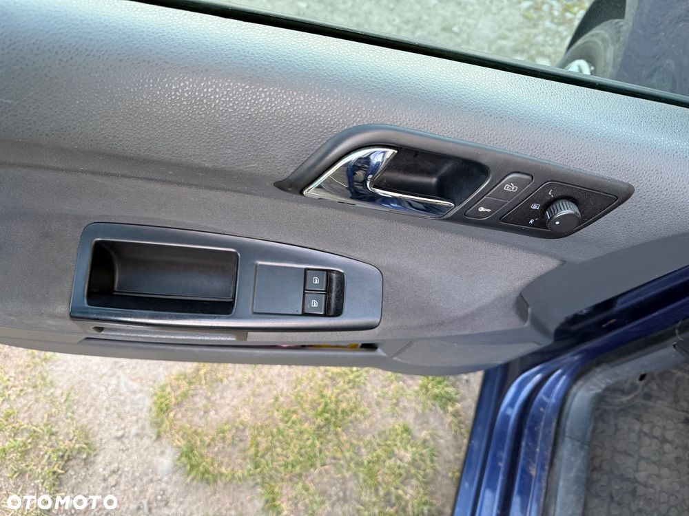 Volkswagen Polo 1.4 16V - 11