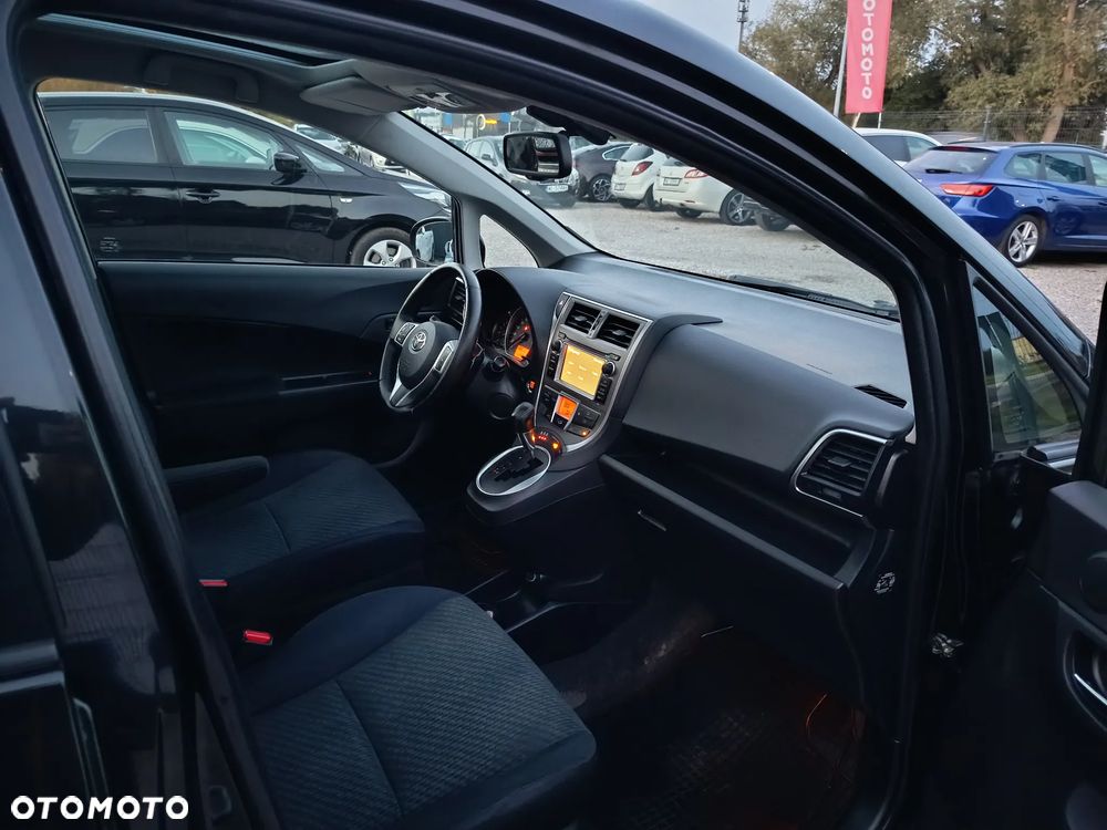 Toyota Verso S 1.33 VVT-i Multidrive Life - 29