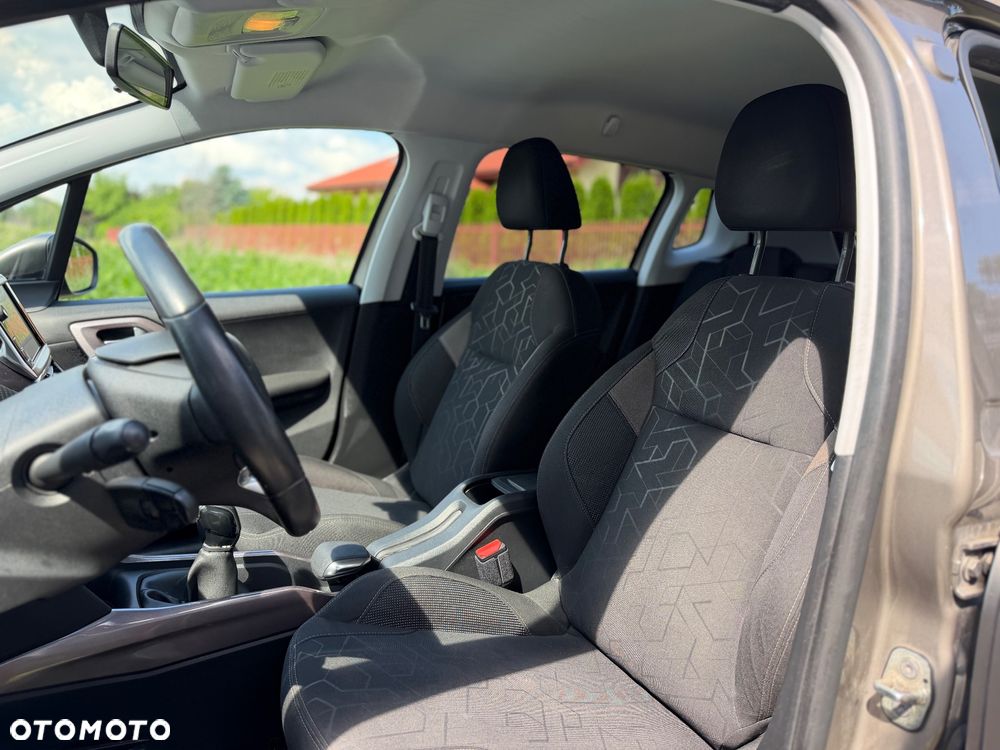Peugeot 2008 PureTech 82 Active - 12