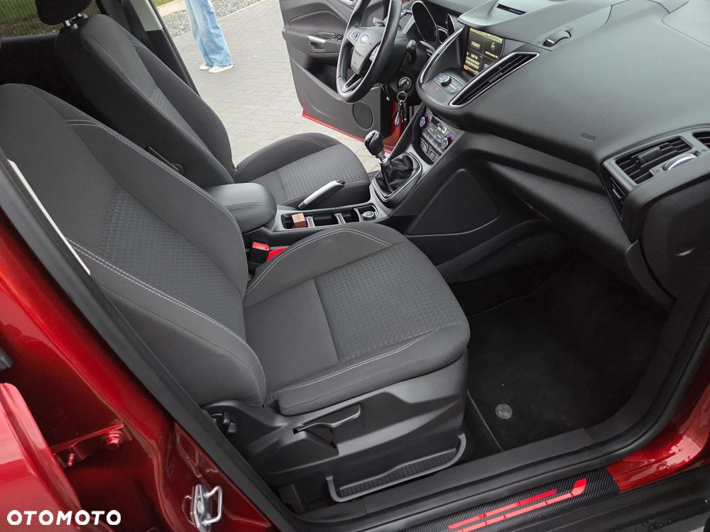 Ford C-MAX - 12
