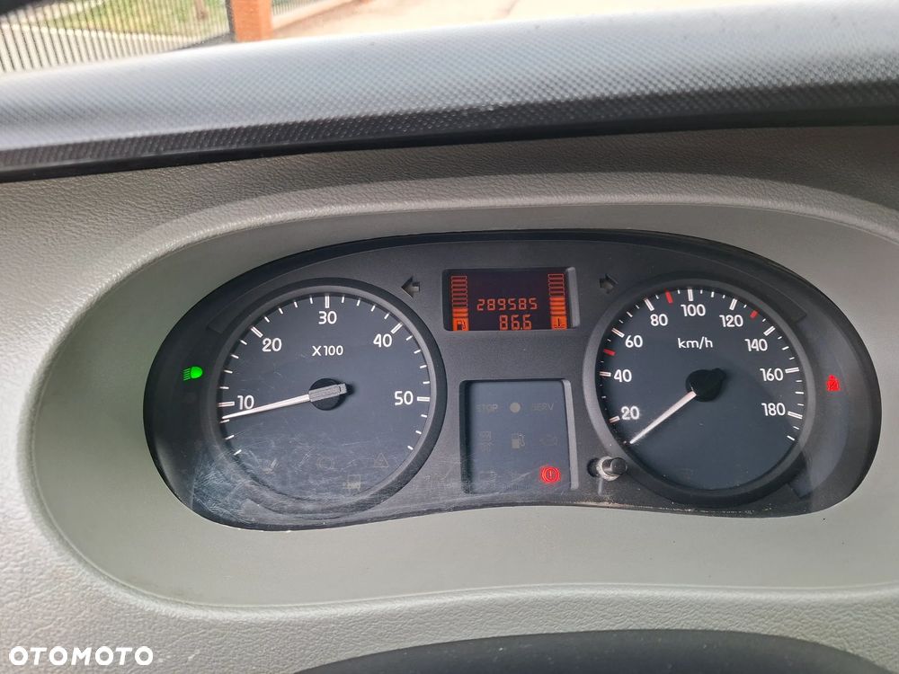Renault Master - 30