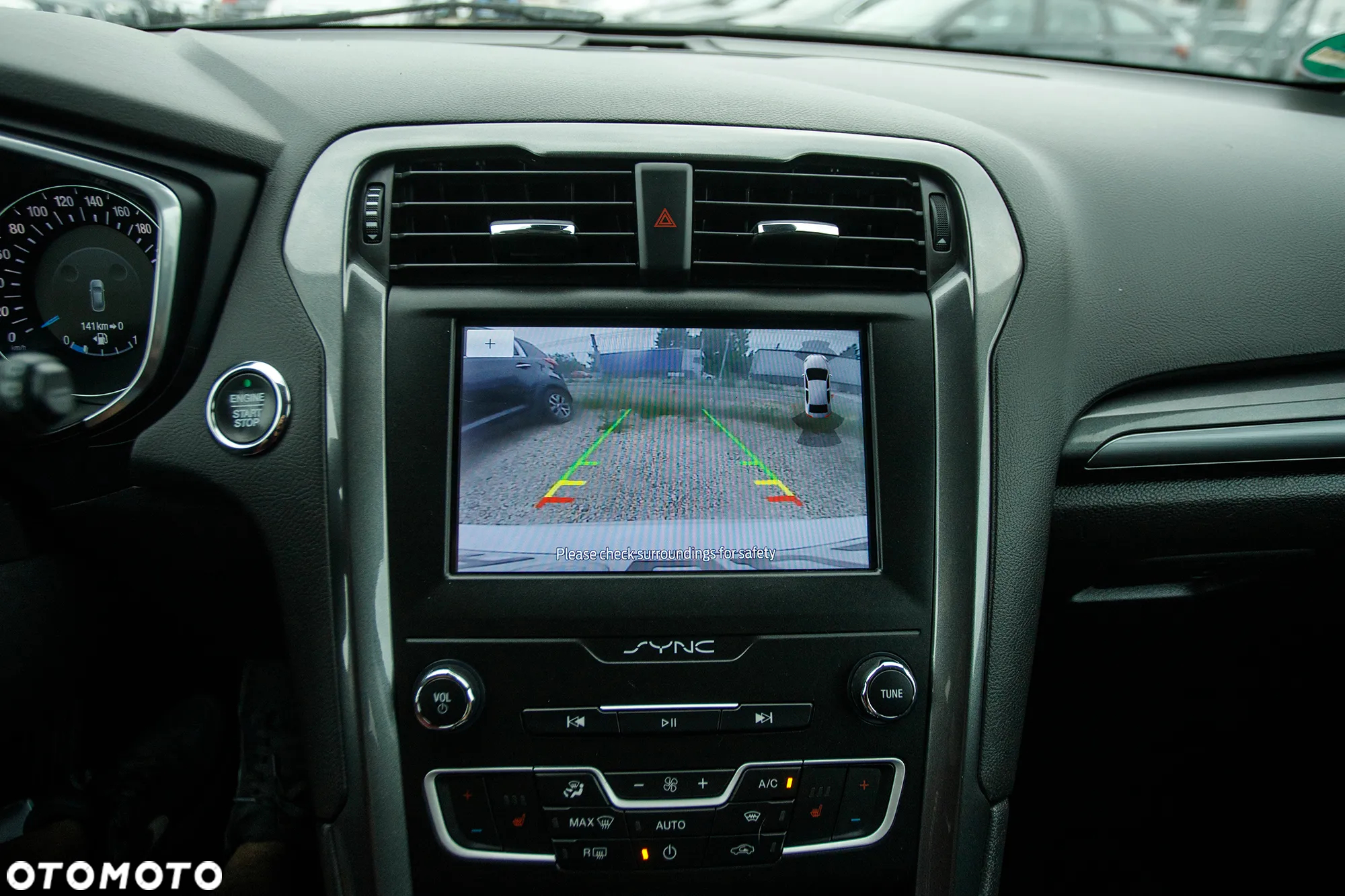 Ford Mondeo 2.0 EcoBlue Titanium - 31