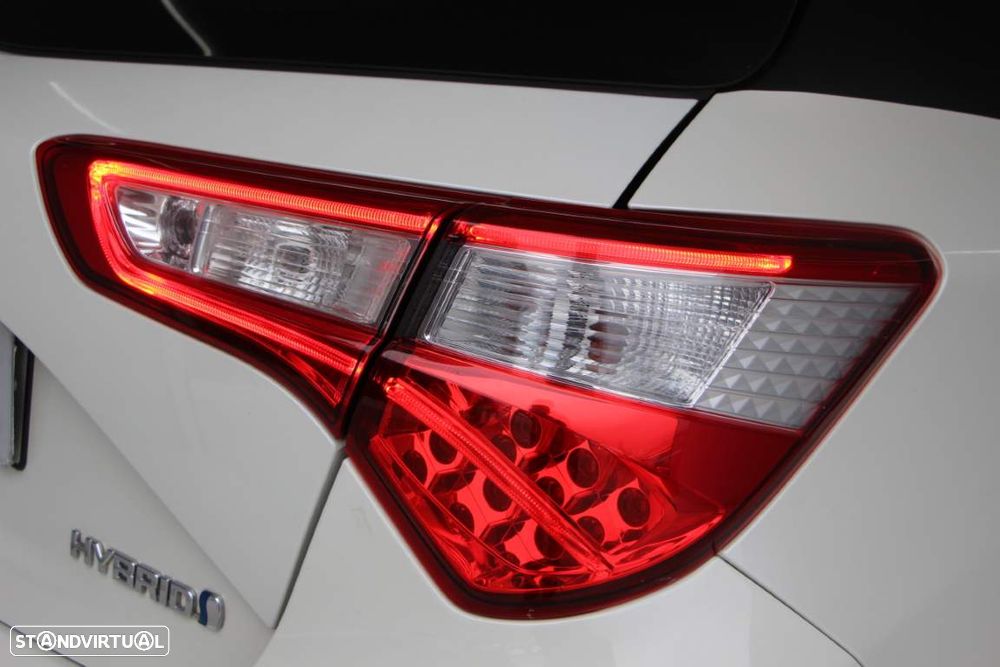 Toyota Yaris 1.5 HSD Square Collec.White - 11