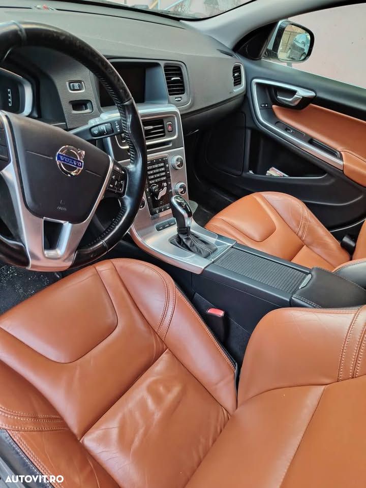 Volvo S60 - 10