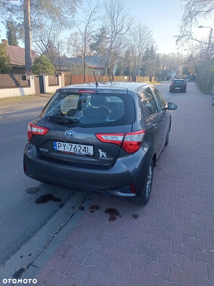 Toyota Yaris Hybrid 100 Active - 7
