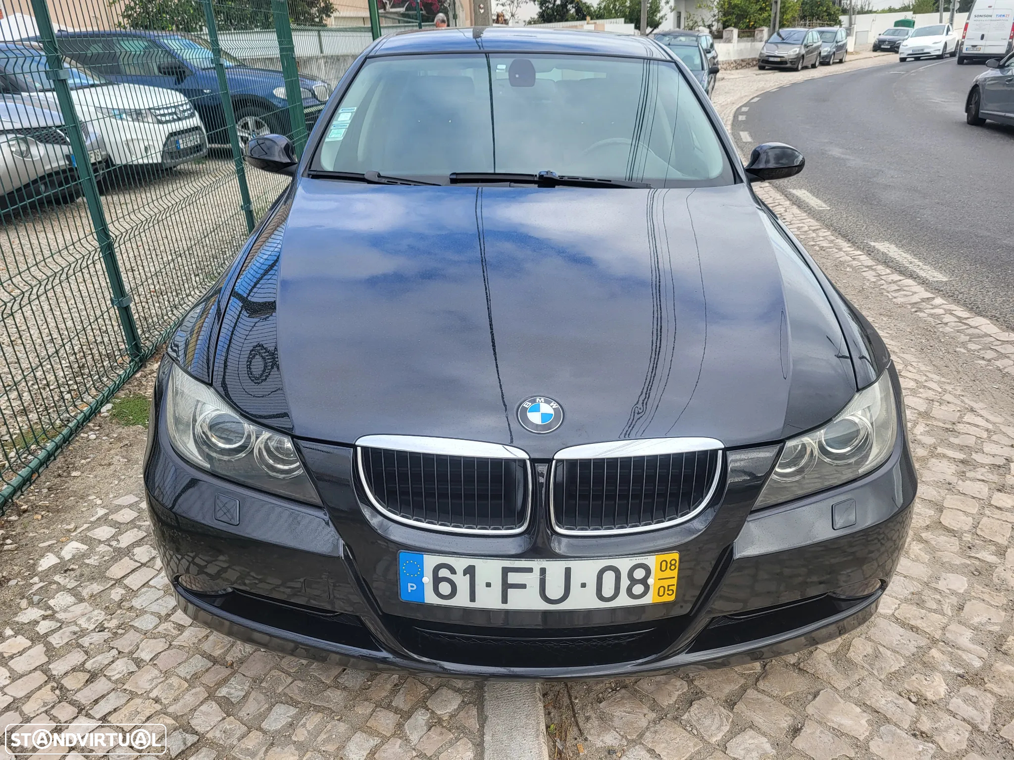 BMW 318 i Auto - 3