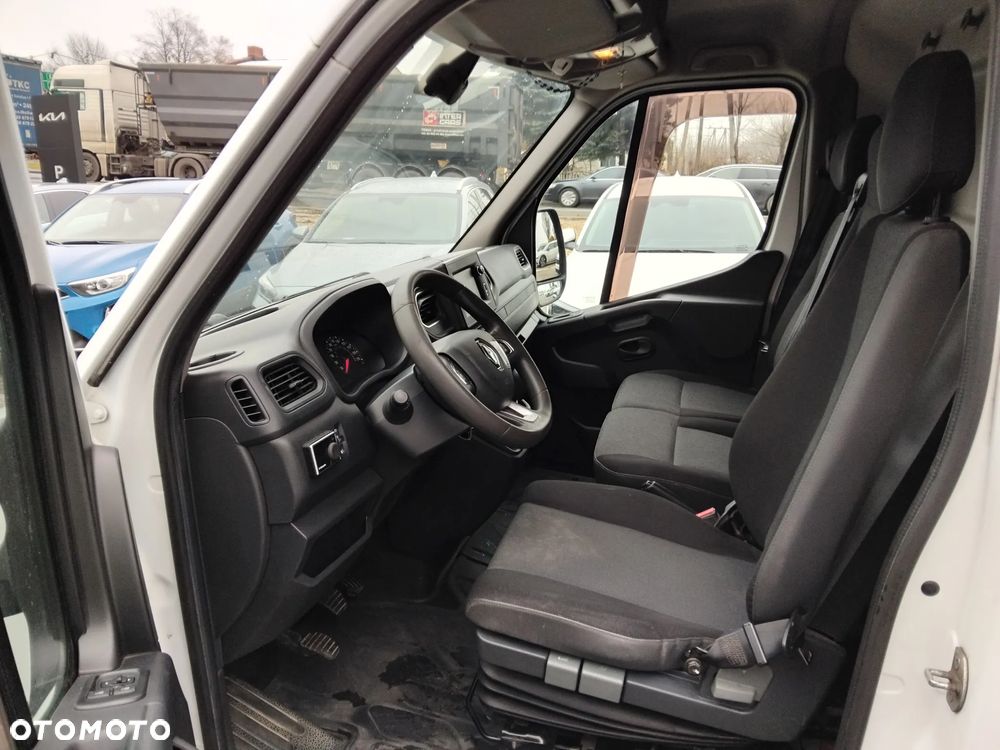 Renault Master - 11