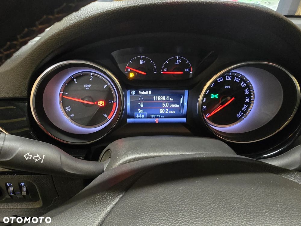 Opel Astra V 1.6 CDTI Dynamic S&S - 24