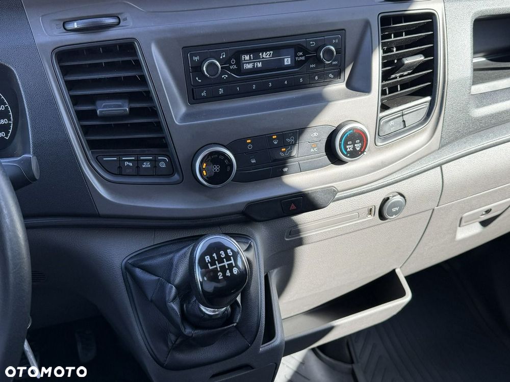 Ford Transit - 21