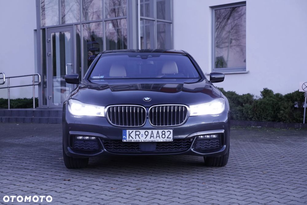 BMW Seria 7 740d xDrive - 6