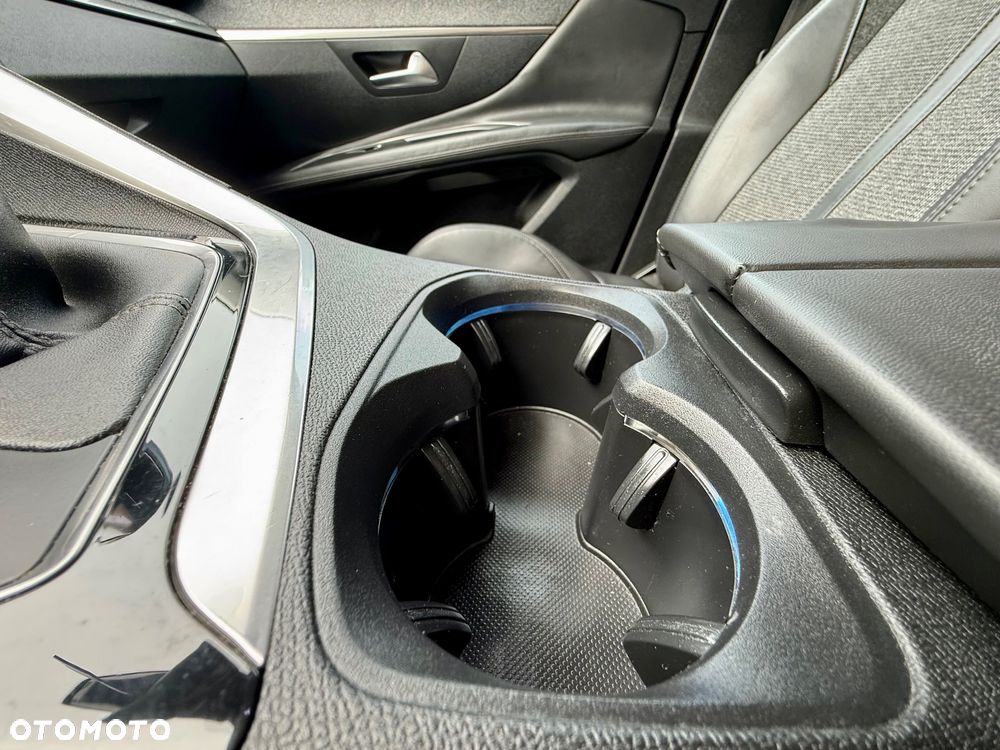 Peugeot 3008 BlueHDi 130 Stop & Start Allure - 26