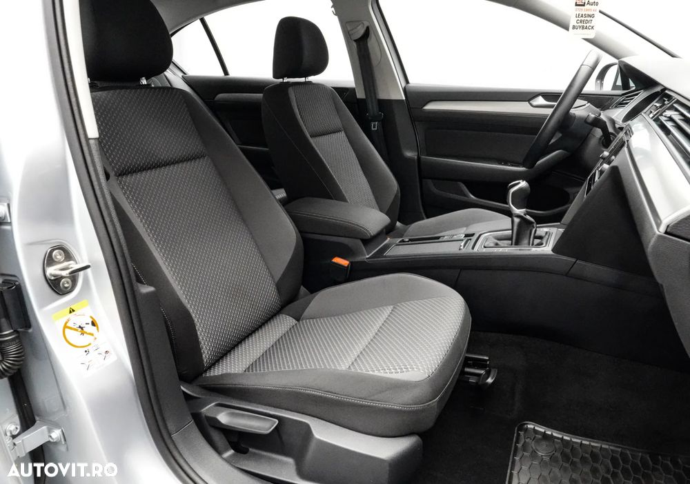 Volkswagen Passat 1.5 TSI OPF Comfortline - 15