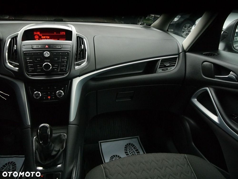 Opel Zafira 1.4 Turbo Active - 23