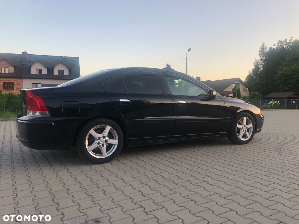 Volvo S60 2.4 Edition - 14