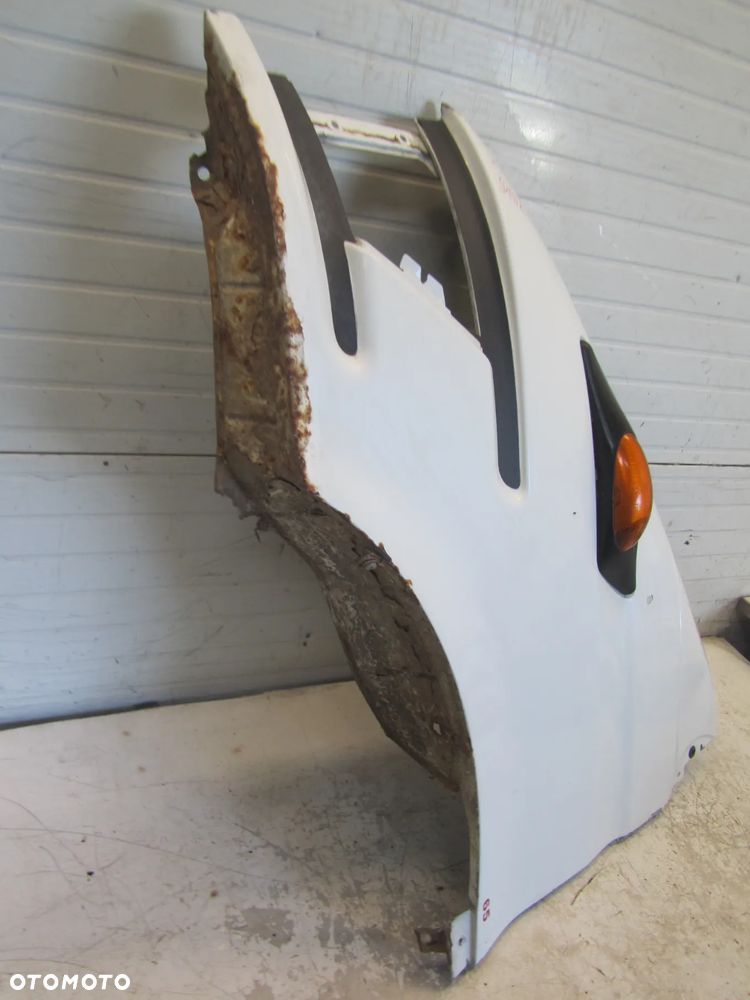 iveco daily 99->2.8 hpi eu błotnik lewy przód (bez kierunku) - 2