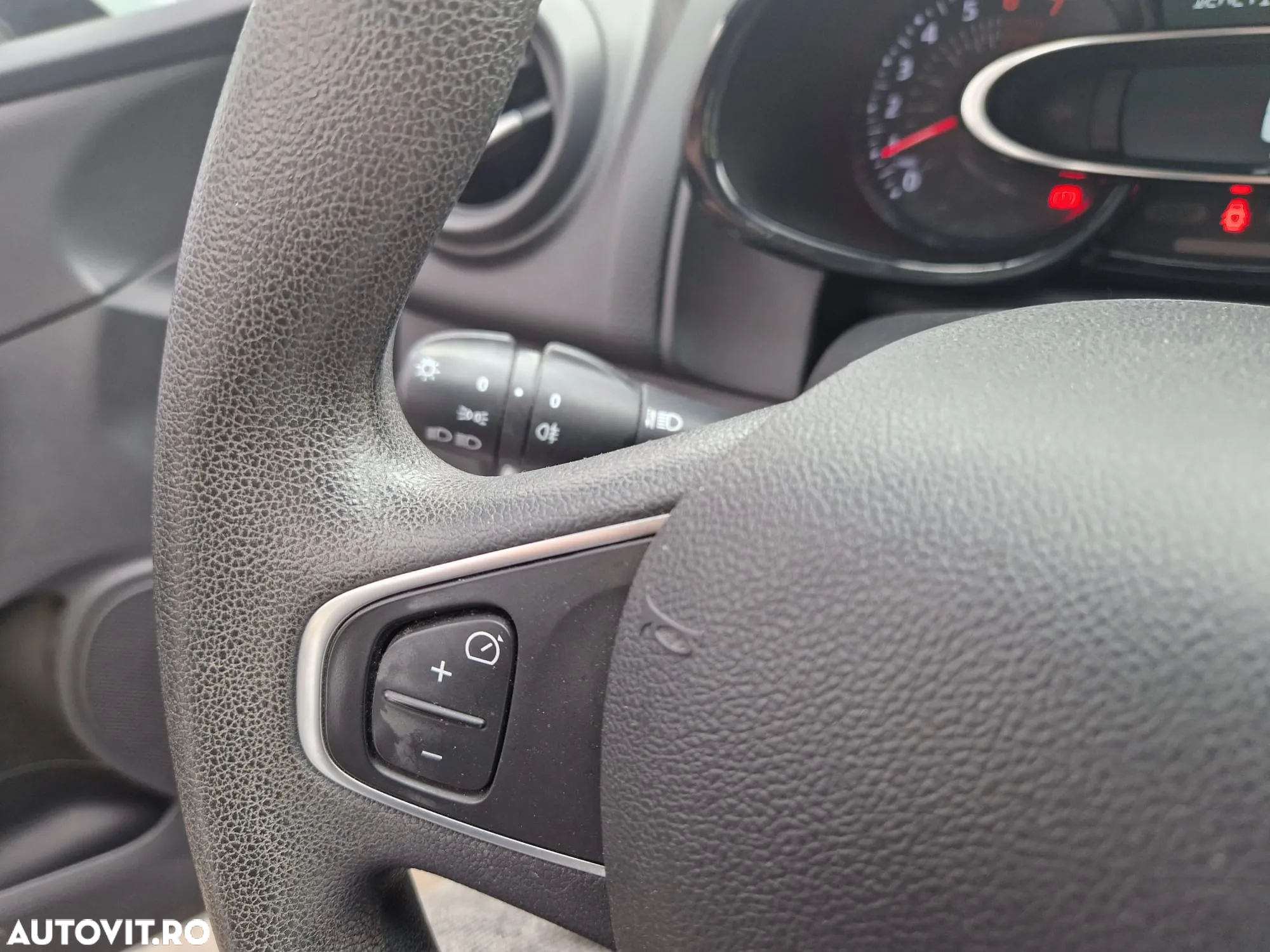 Renault Clio IV 0.9 TCe Life - 13