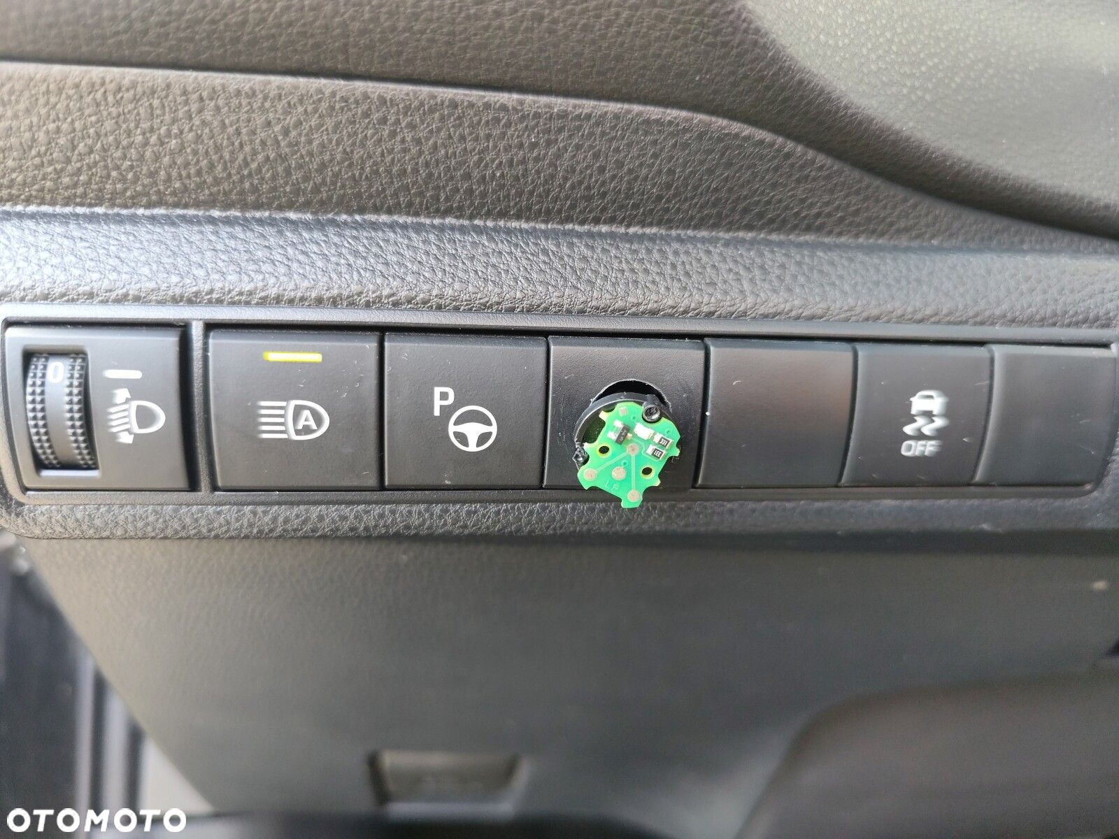 Toyota Corolla - 21