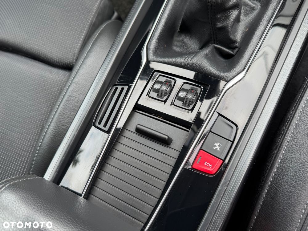 Peugeot 508 BlueHDi 150 Stop&Start Business-Line - 22