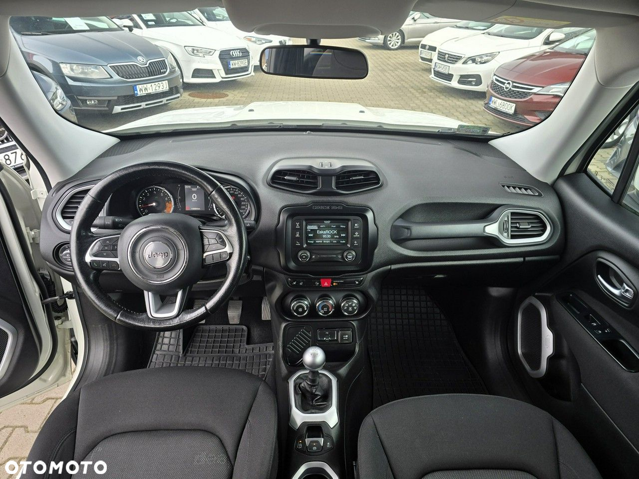 Jeep Renegade - 24