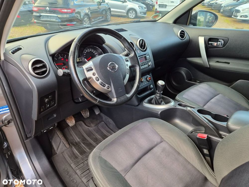Nissan Qashqai - 6