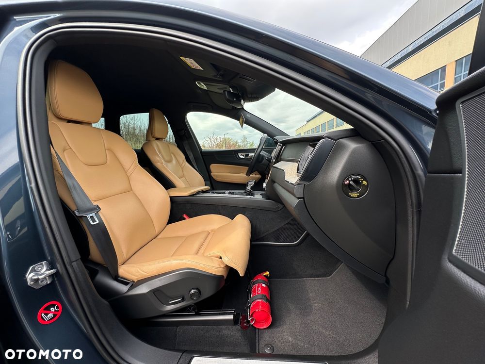 Volvo XC 60 D4 AWD Geartronic Inscription - 21