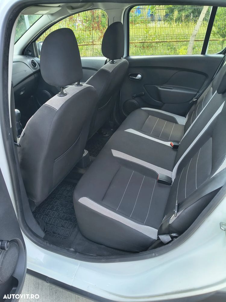 Dacia Sandero Stepway - 11