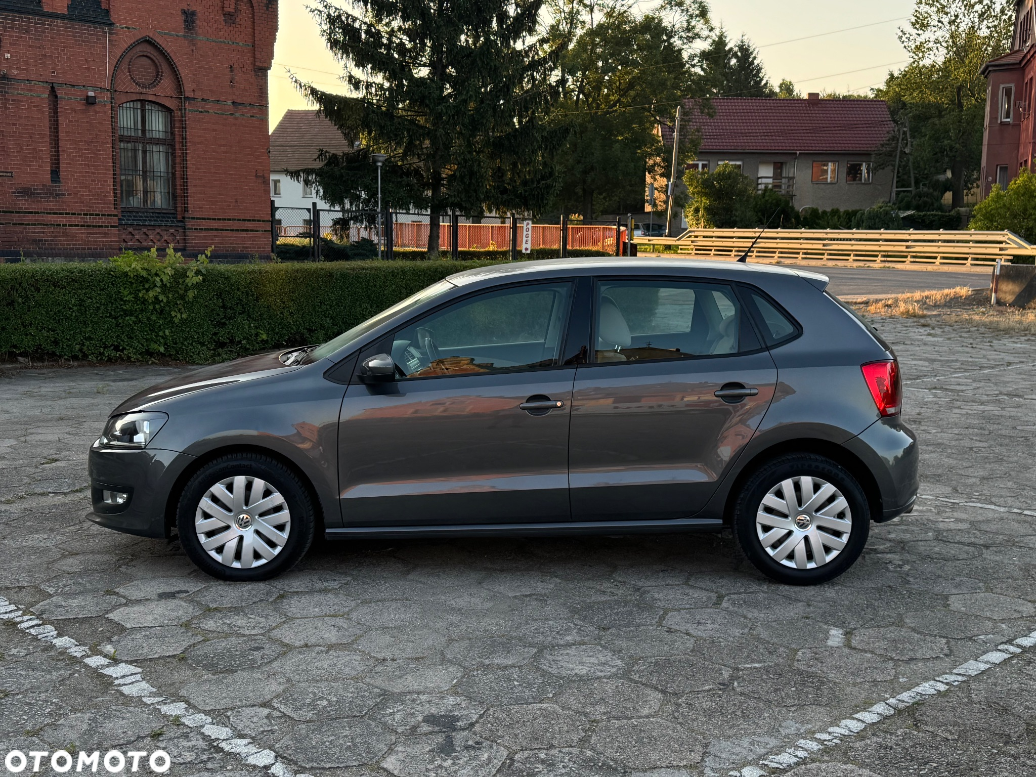Volkswagen Polo 1.6 TDI DPF Comfortline - 3