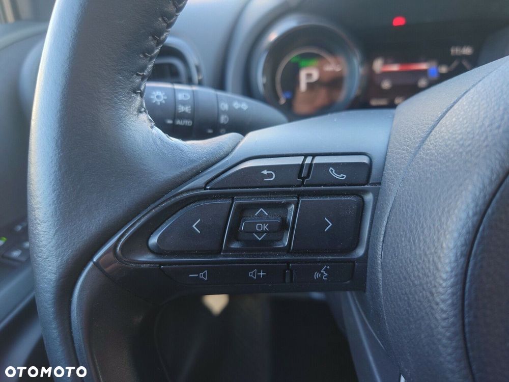 Toyota Yaris - 16