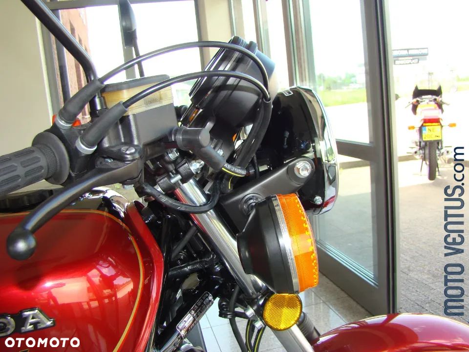 Honda CBX - 19