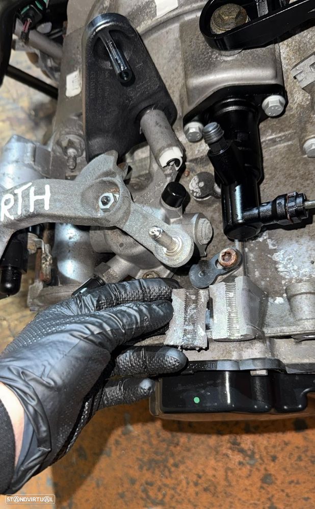 Caixa de Velocidades VW CaddY IV 2.0TDI Ref: RTH - 5