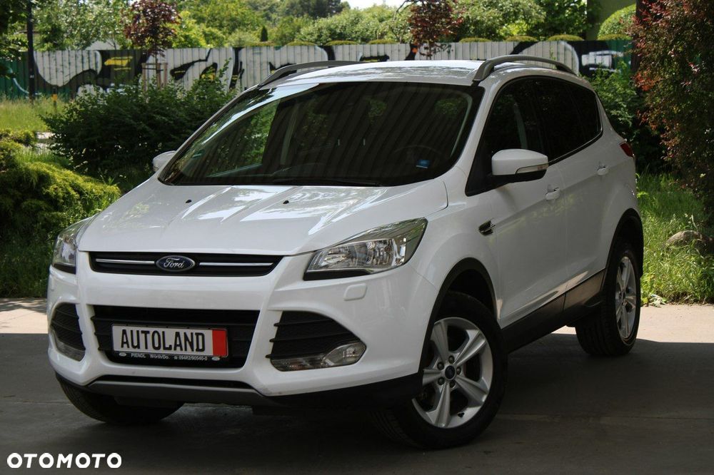 Ford Kuga 1.5 EcoBoost 2x4 Titanium - 35